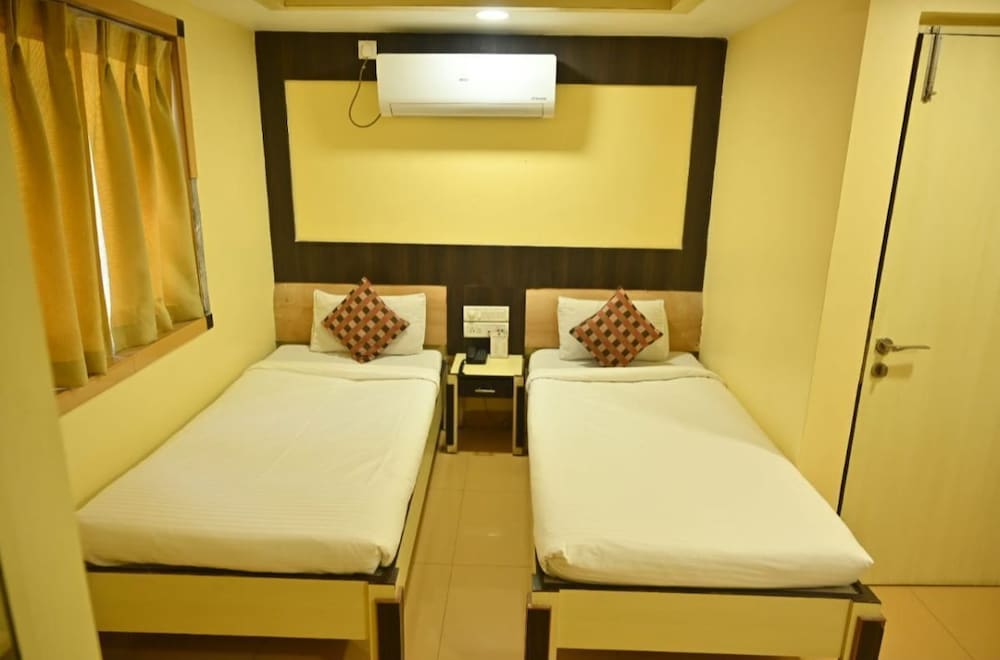 Oyo 3993 Hotel Churuwala Inn 21/54