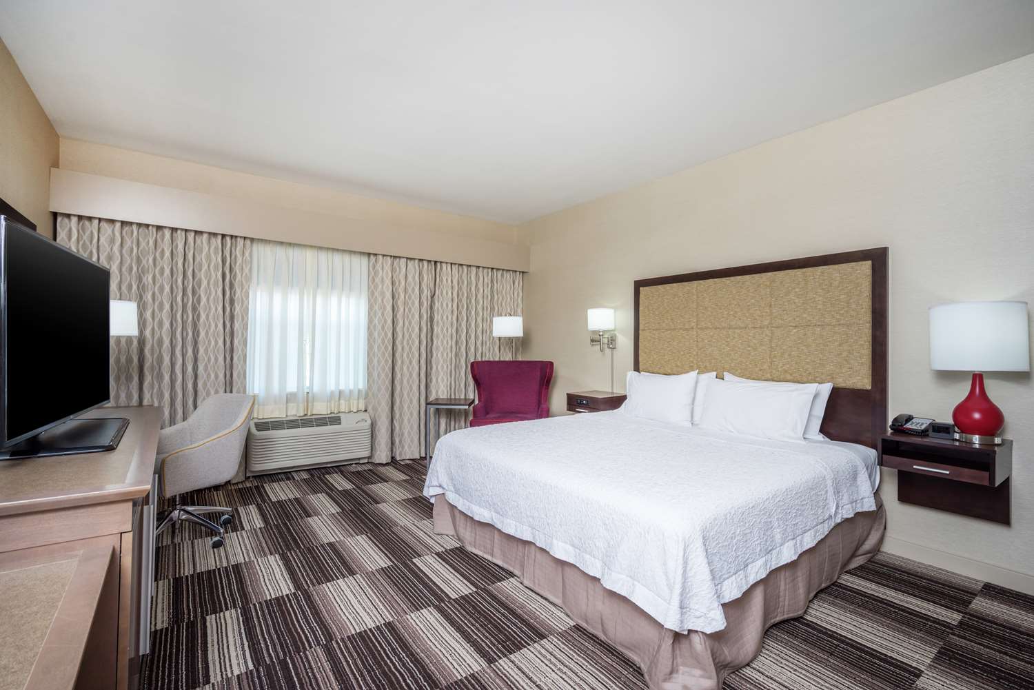 Hampton Inn Oxford Me 3/13