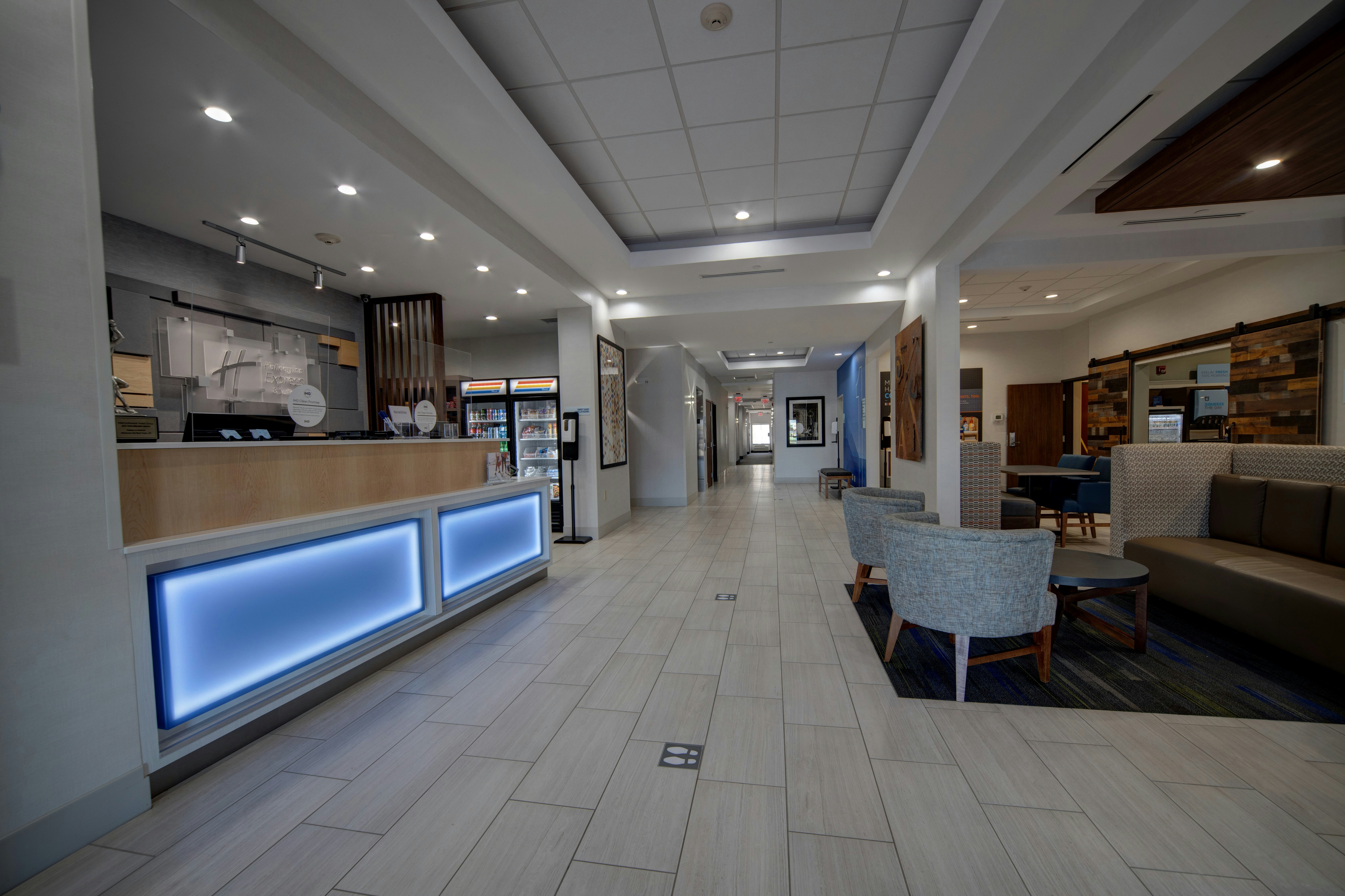 Holiday Inn Express and Suites Oklahoma City West-Yukon, an IHG Hotel 3/22