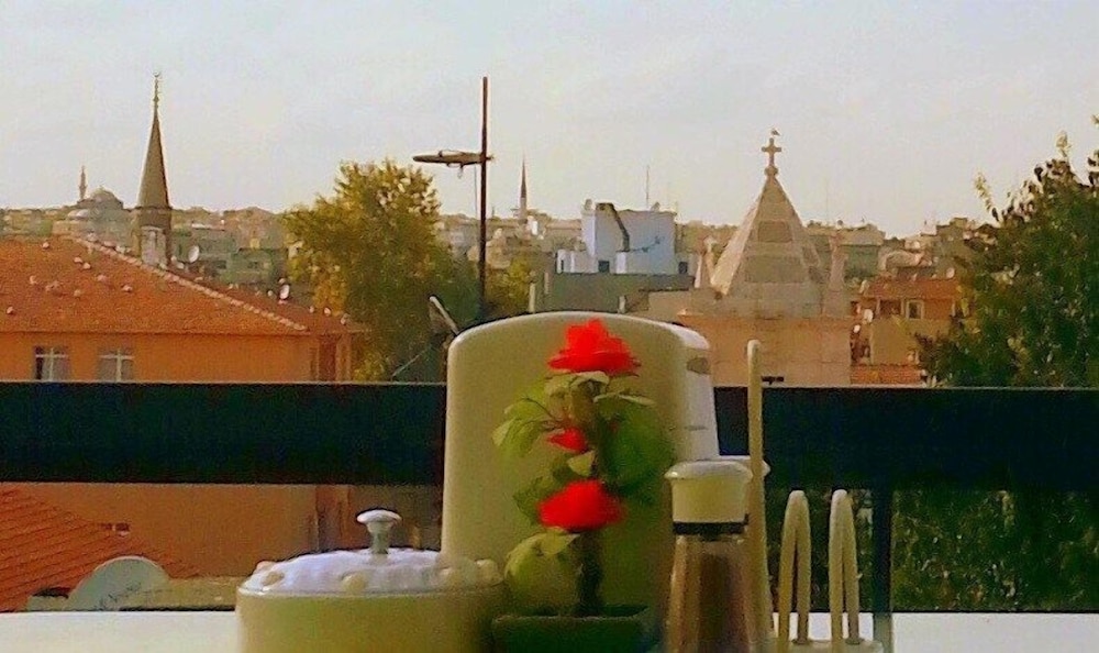 Istanbul Sydney Hotel 6/64