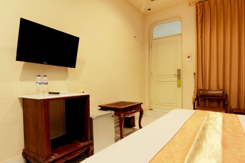 Grand Rosela Yogyakarta Hotel 14/74