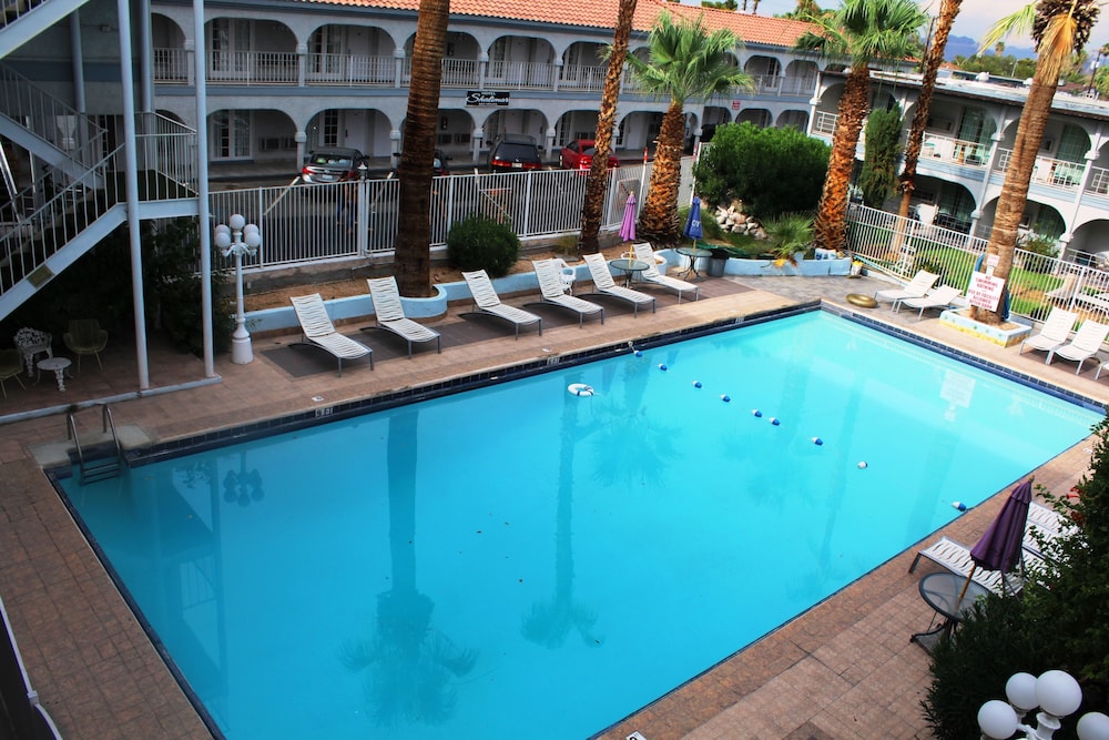 Shalimar Hotel of Las Vegas 9/67