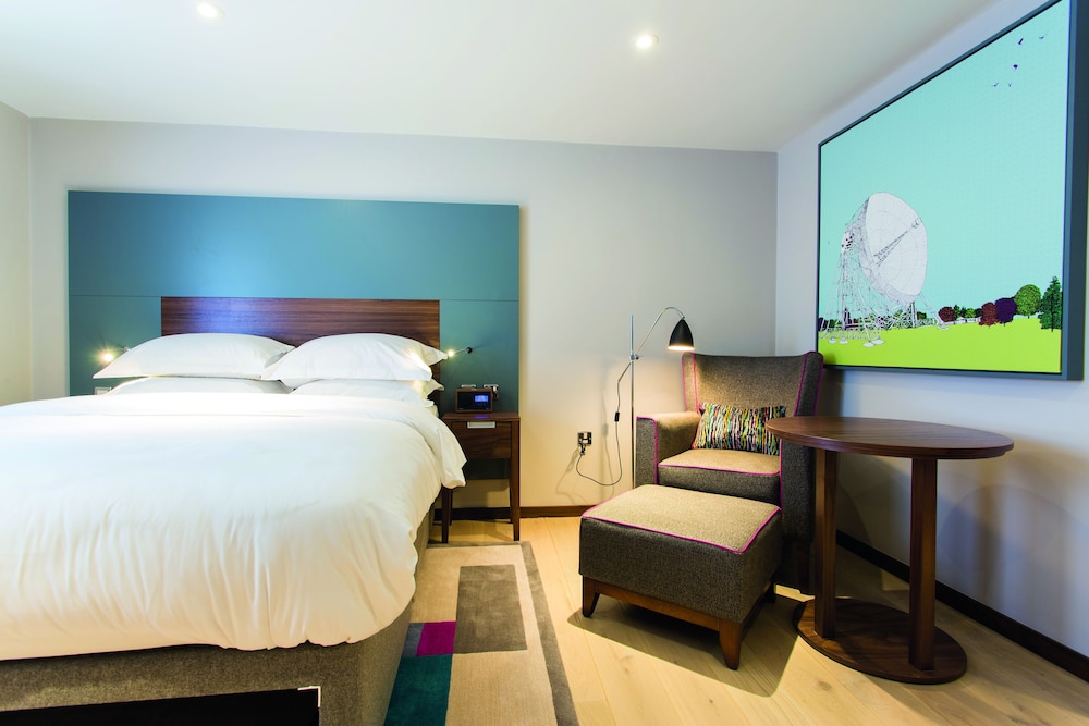 Cottons Hotel And Spa 24/70