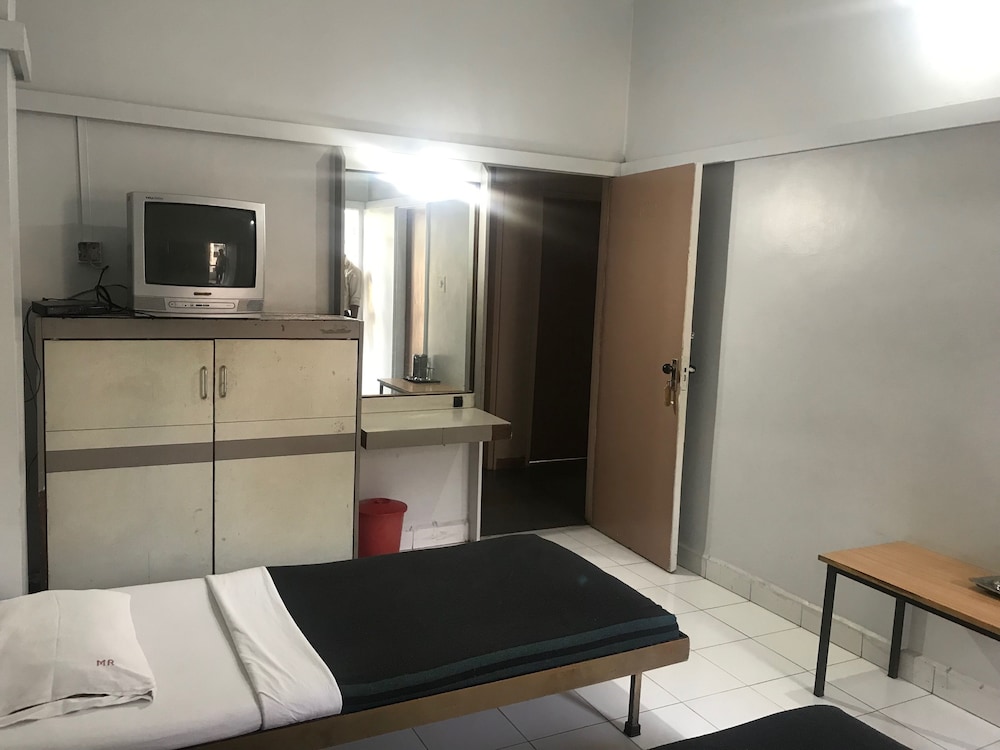 Maurya Residency 14/27