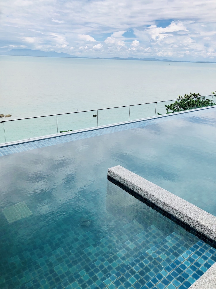 TANJUNG POINT RESIDENCES 33/37