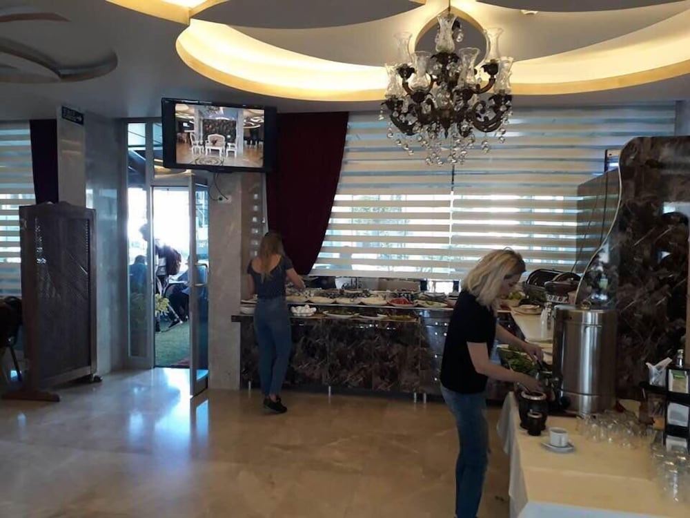 Grand Ezel Hotel 14/50