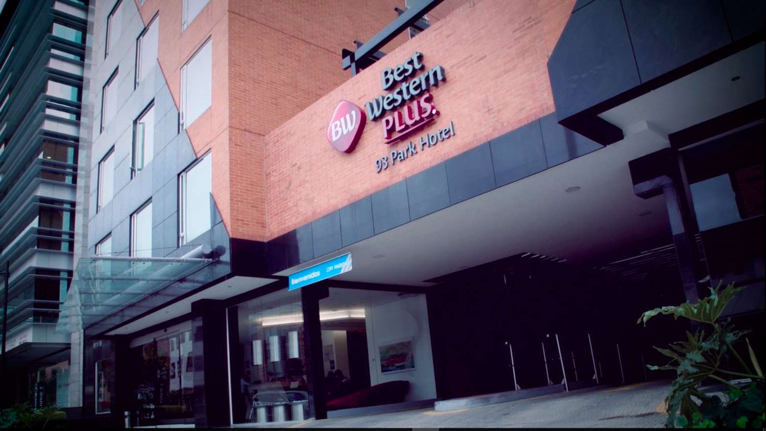 Best Western Plus 93 Park Hotel in BOGOTA