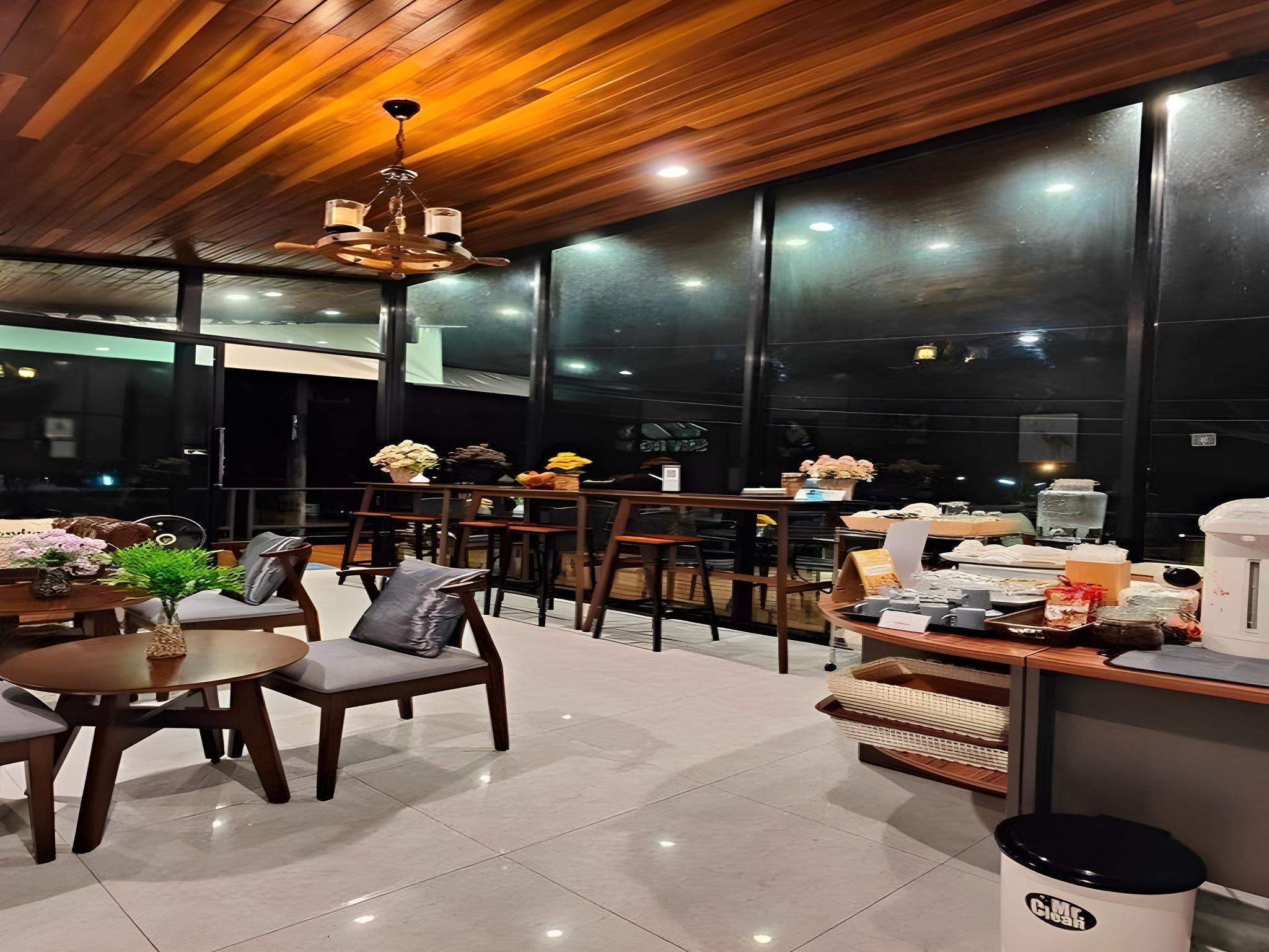 The Sky Roof Homestay @ Kiriwong 29/37