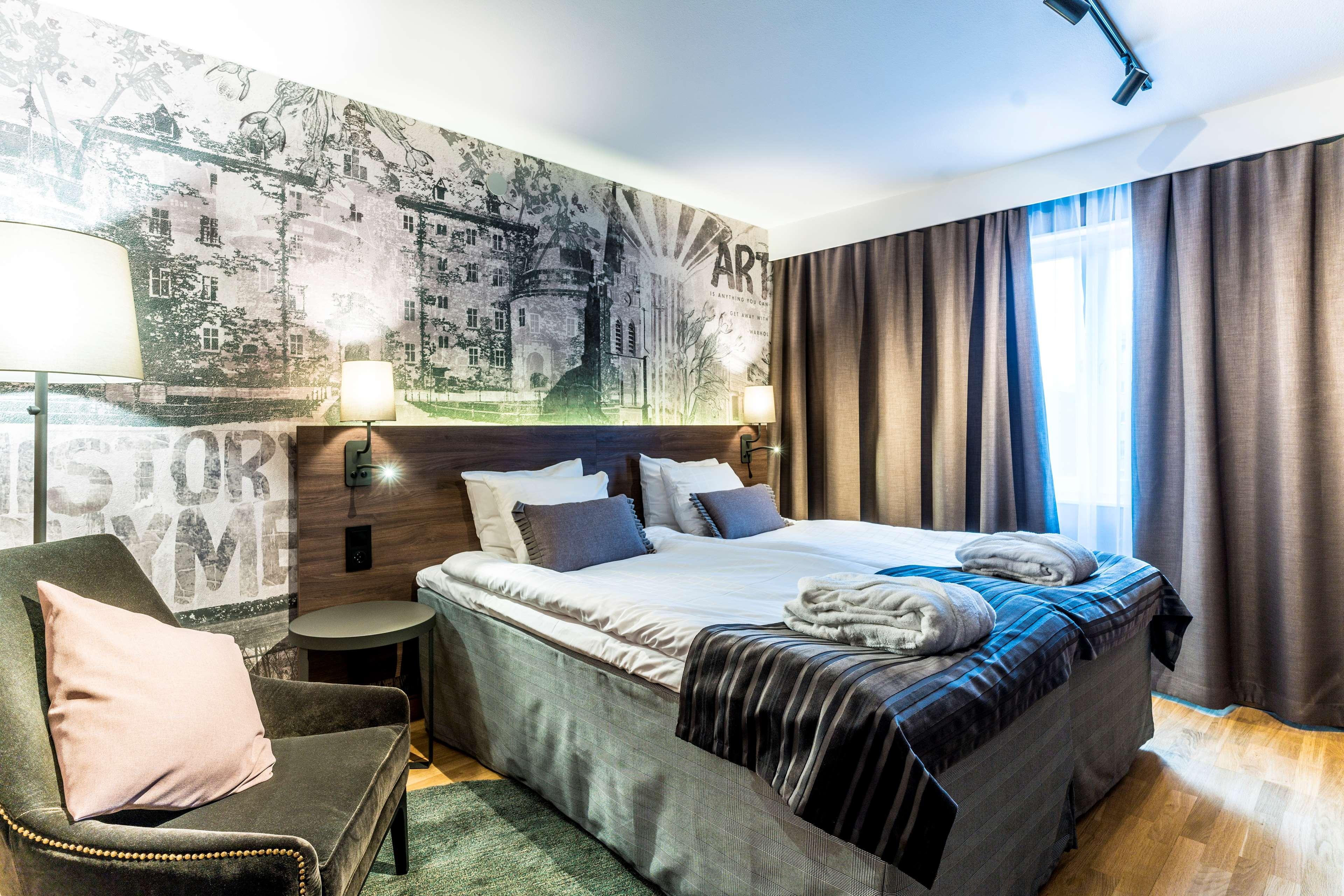 Master, Suite