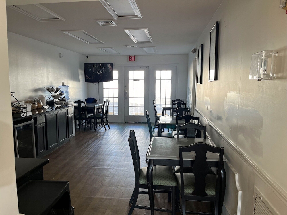 Motel6 Georgetown, SC - Marina 29/33