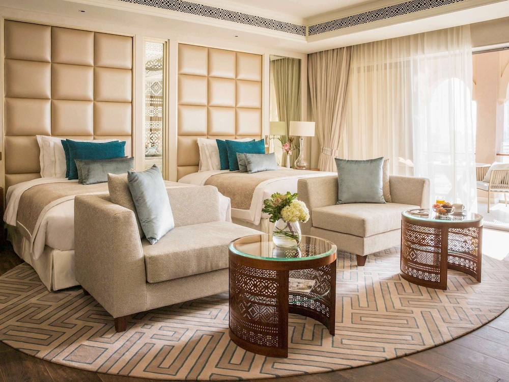 Royal Saray Resort 39/67