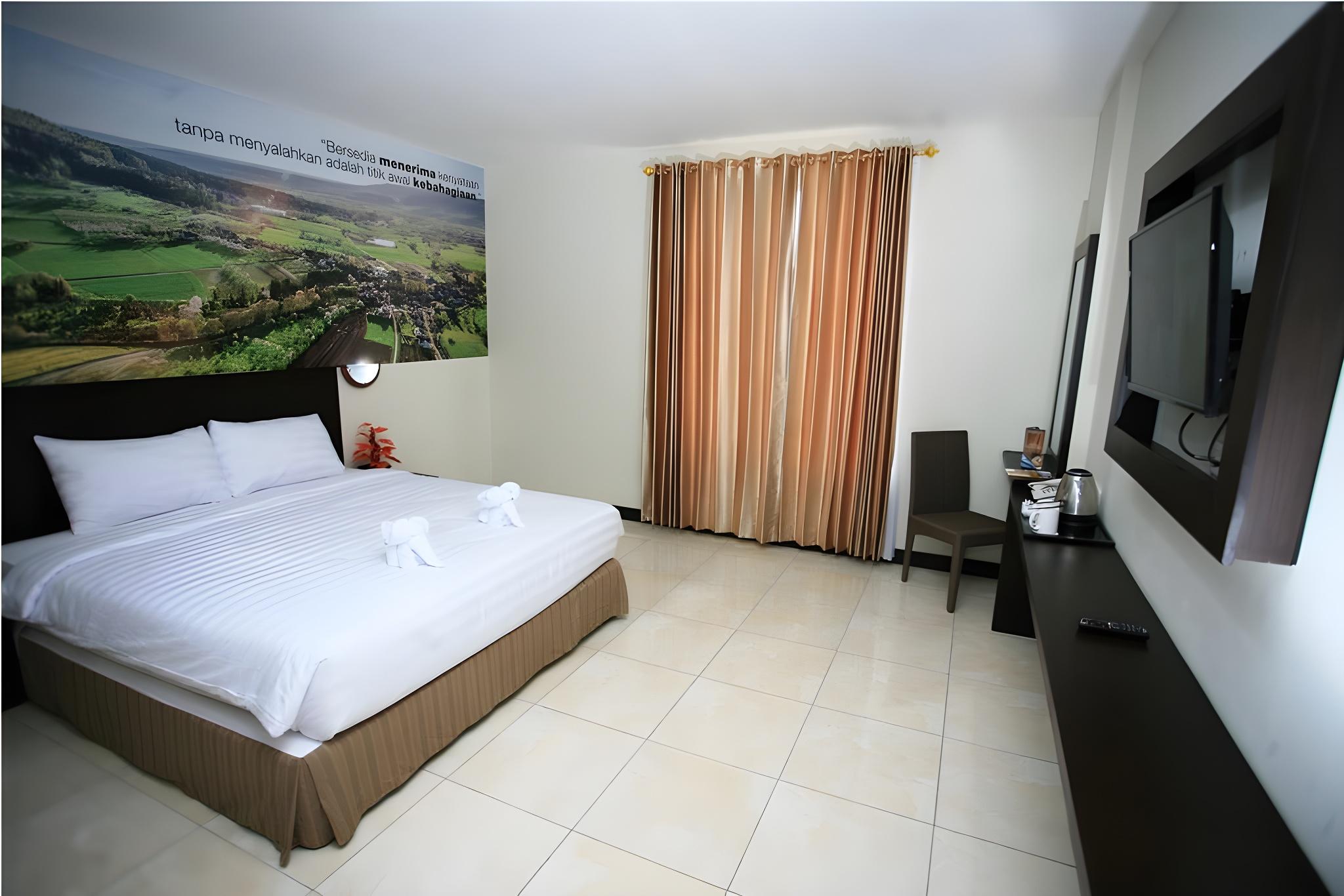 Grand Master Hotel Purwodadi 13/42