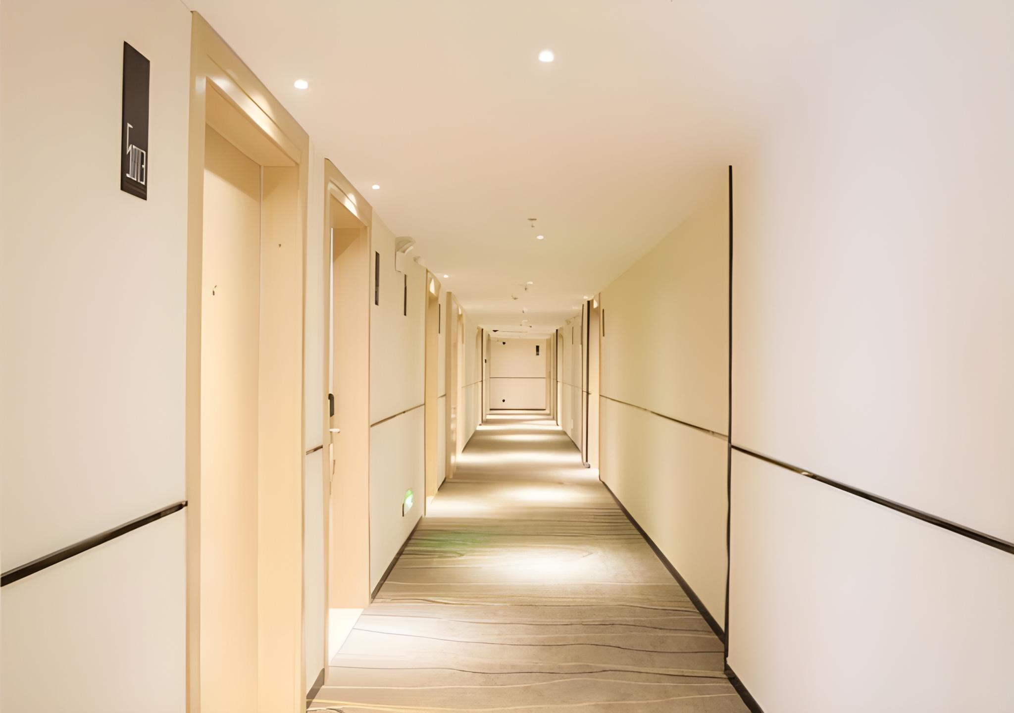 City Comfort Inn Yuzhou Dayuxiang 30/48