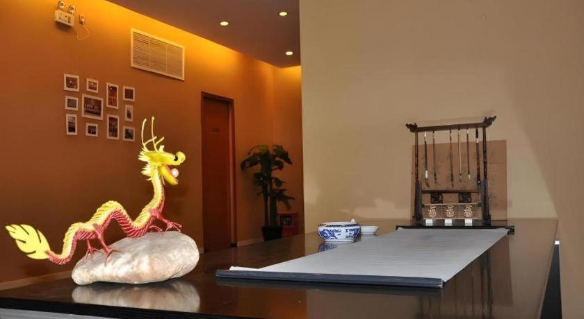 DONGGUAN ORIENTAL HOTEL 12/50