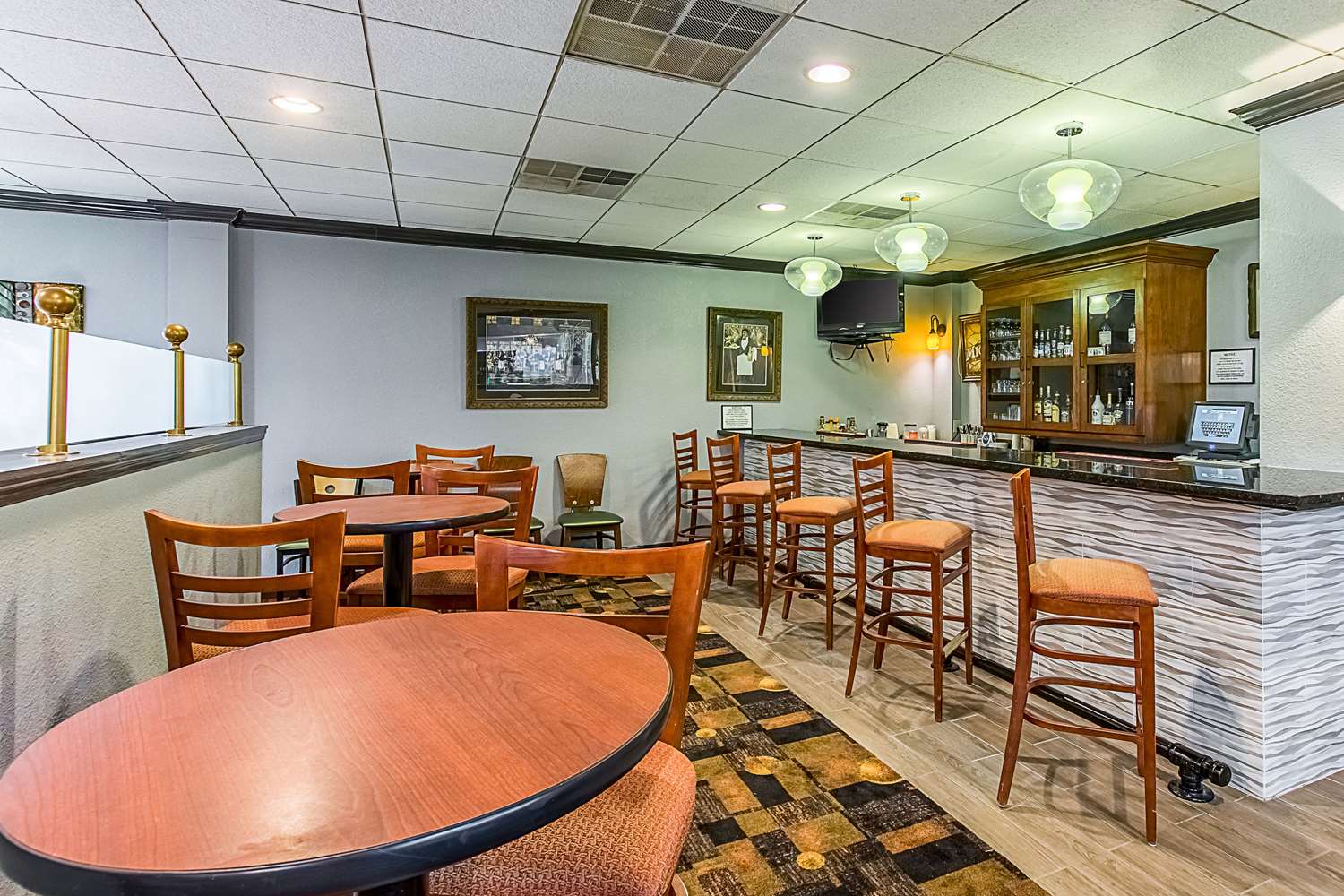 Clarion Inn Columbia Airport 15/23