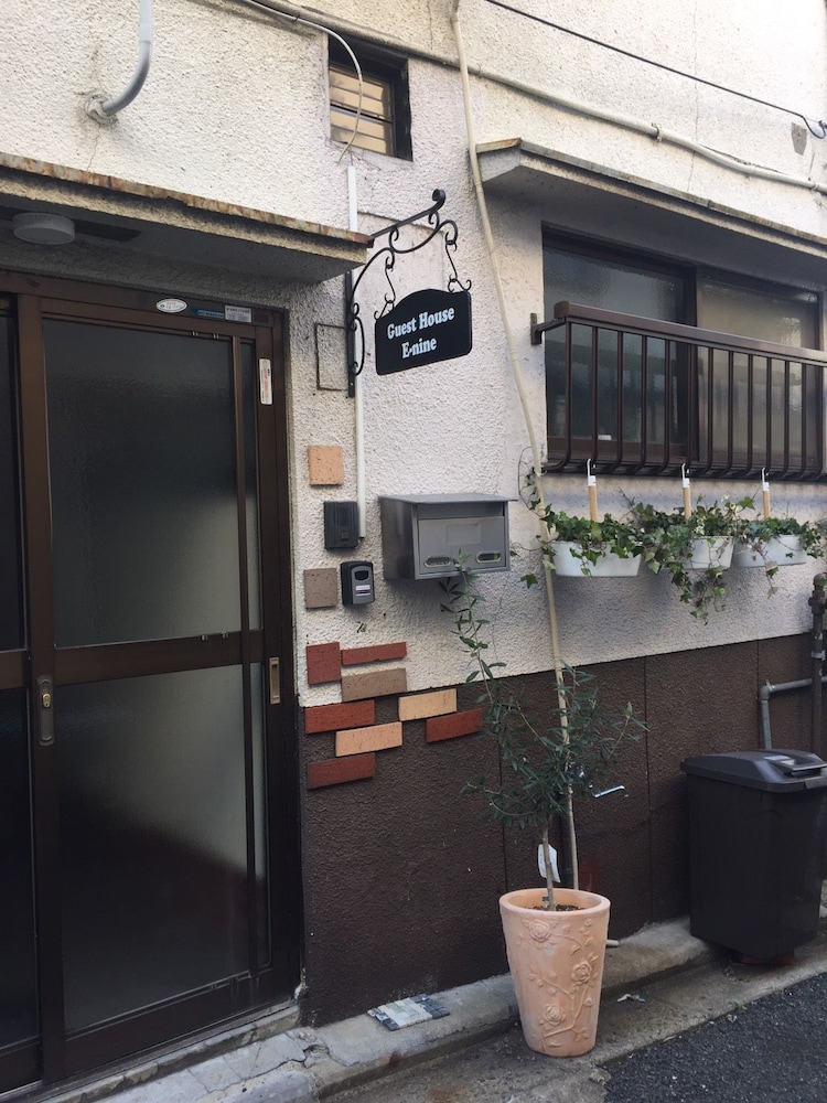 Guest House E-Nine 9/20