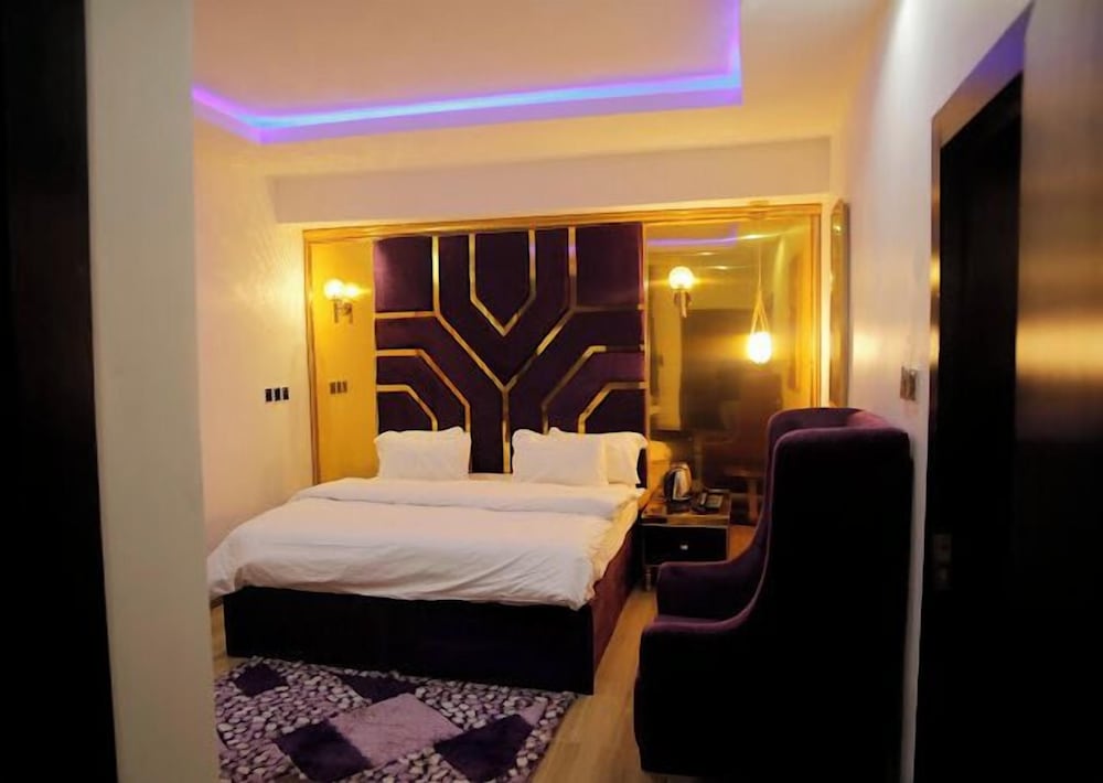 Abeokuta Hill View Hotel 8/50
