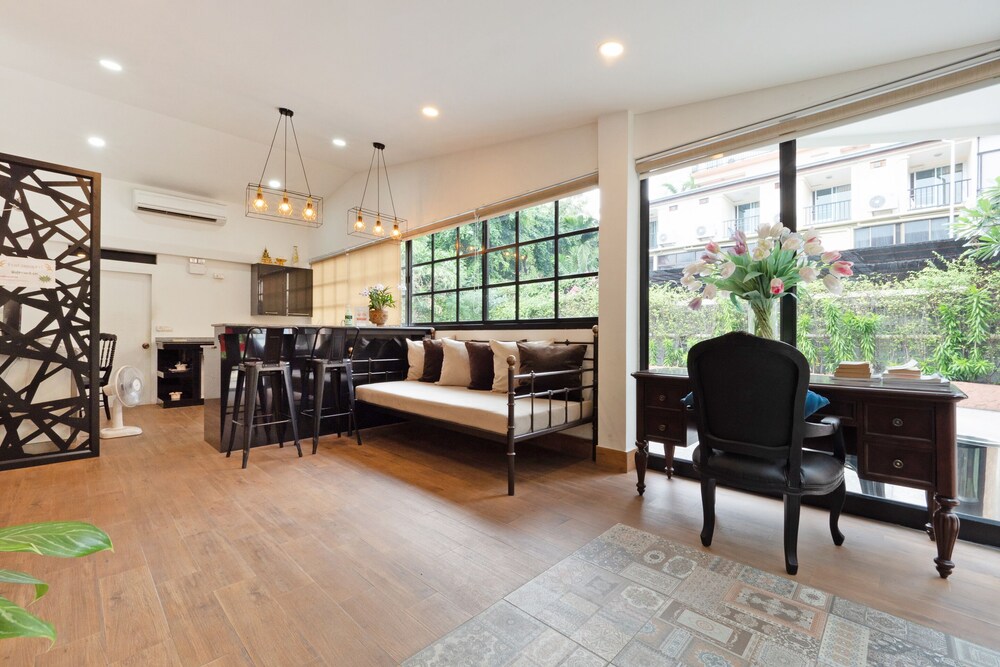 Capital O 75379 Sabai Living Pattaya 35/50