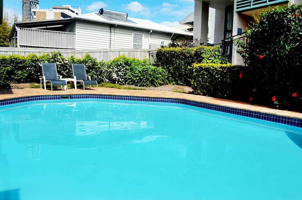 Spring Hill Mews Apartments 34/70