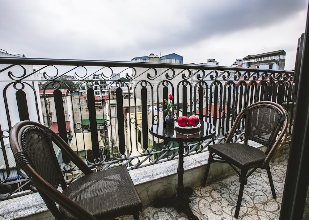 Golden Legend Hotel 23/34