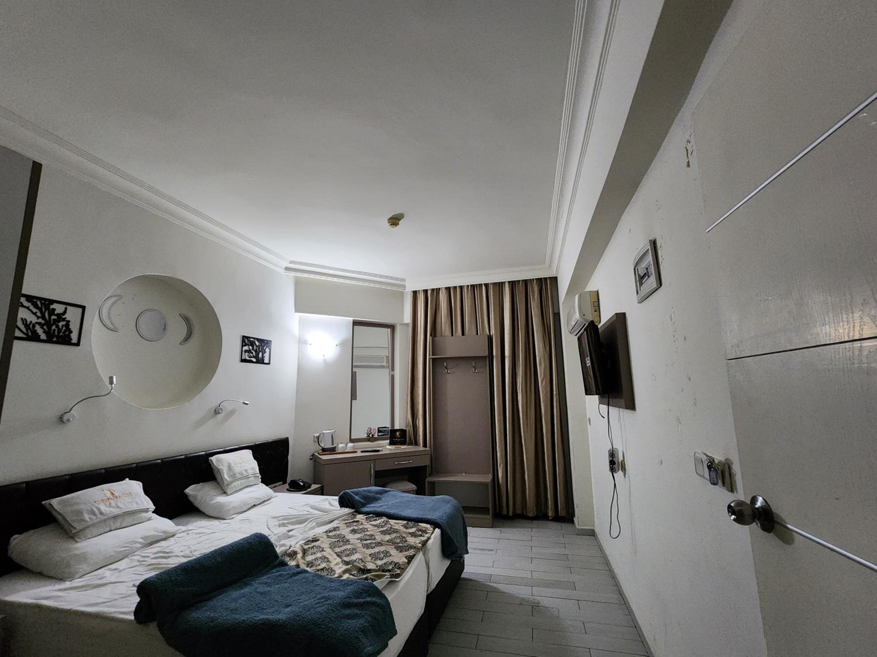 Junior Suite, Deluxe