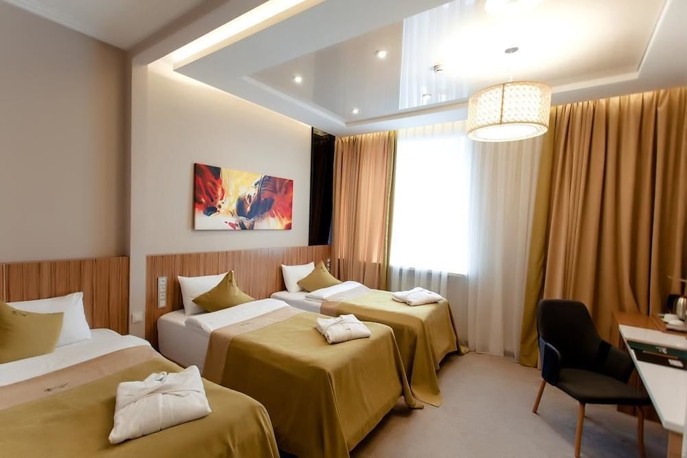 Mildom Premium Hotel 14/45