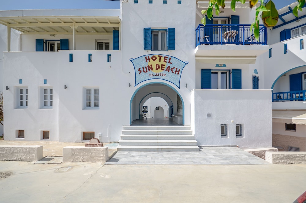 Sun Beach Hotel 3/59