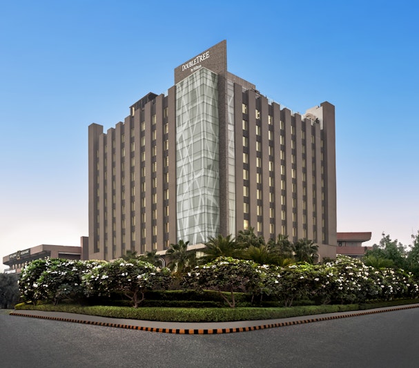 DoubleTree by Hilton Gurugram Baani Square 4/47