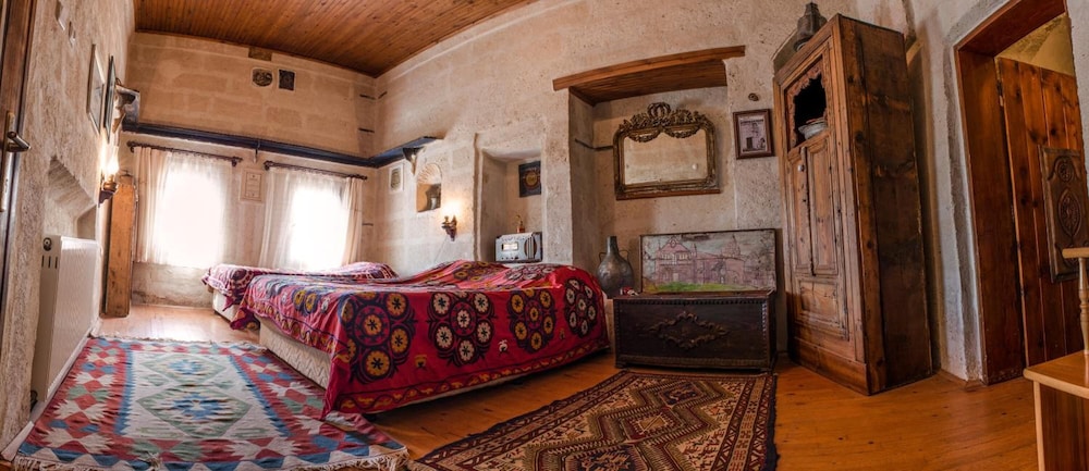 Kirkit Hotel 36/50