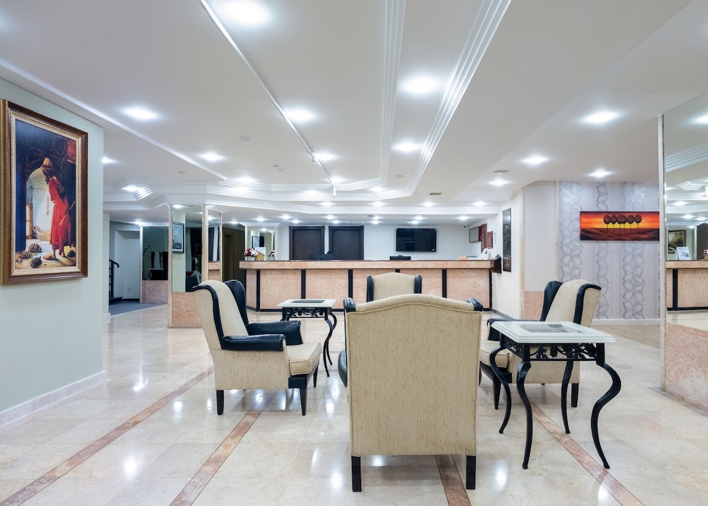 Senza Sunset Beach Hotel 74/87