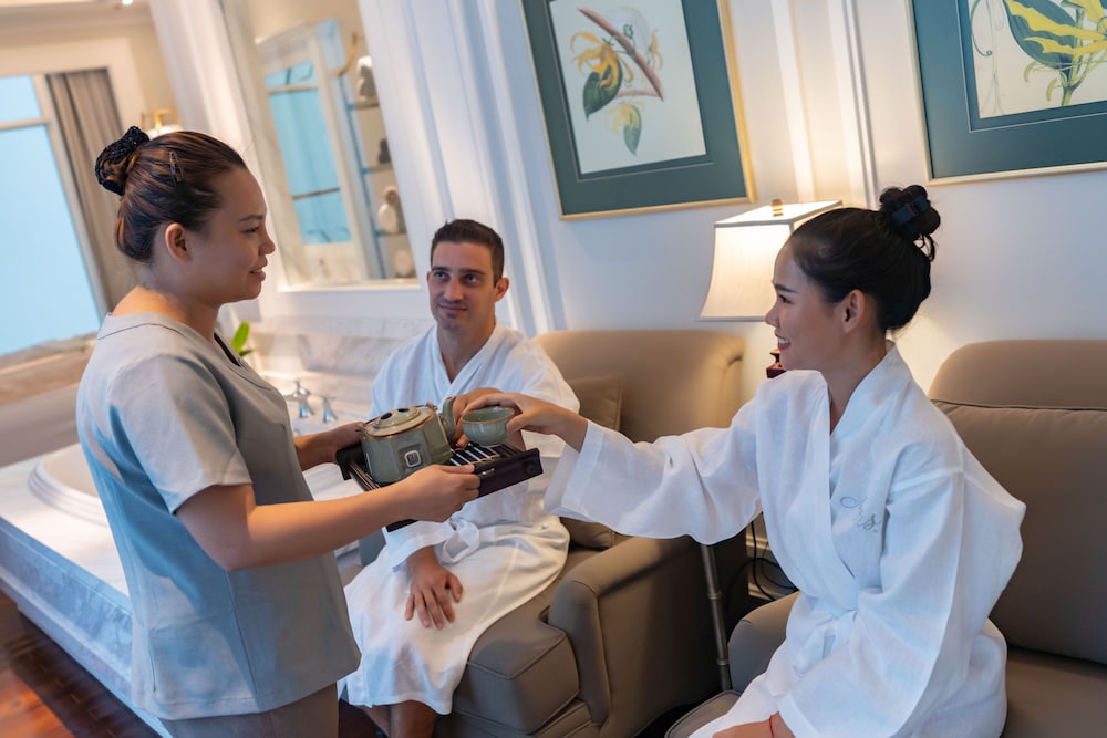 Mia Saigon Luxury Boutique Hotel 50/72