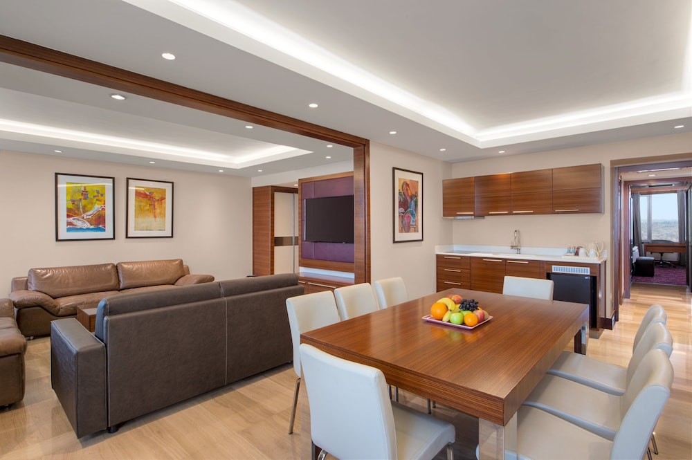 Lobby at Crowne Plaza Hotel Amman, AMMAN