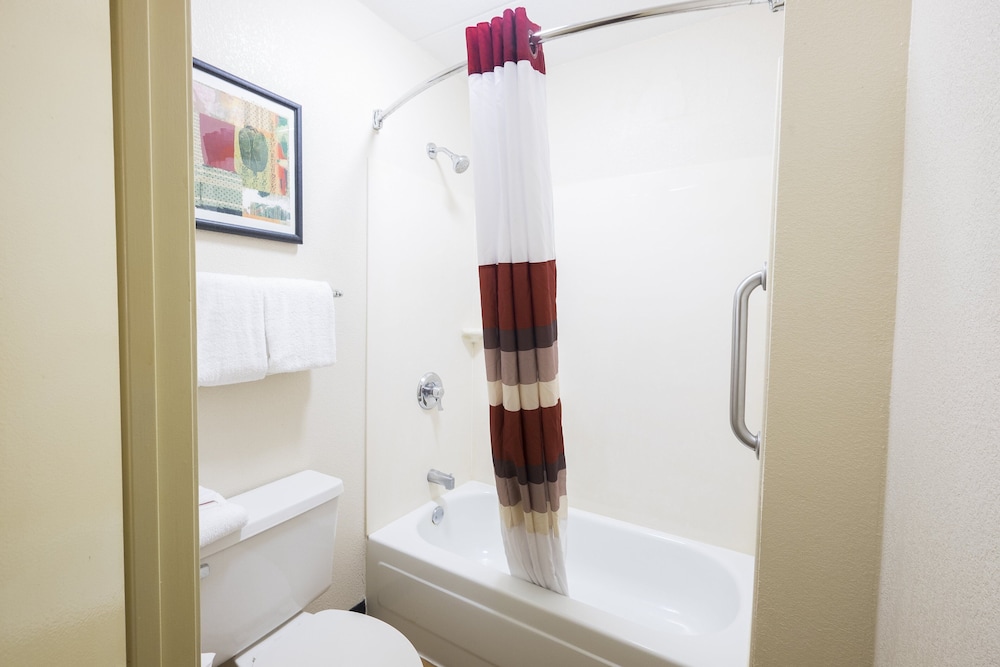 Red Roof Inn Parsippany 17/34
