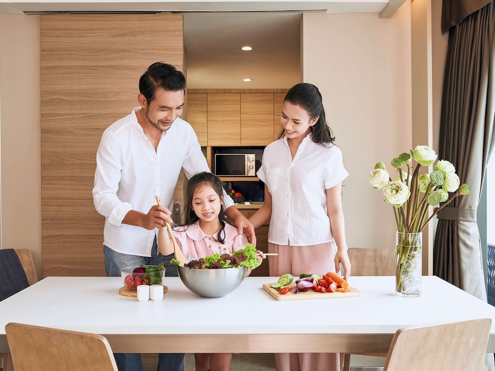 Novotel Hanoi Thai Ha 9/71