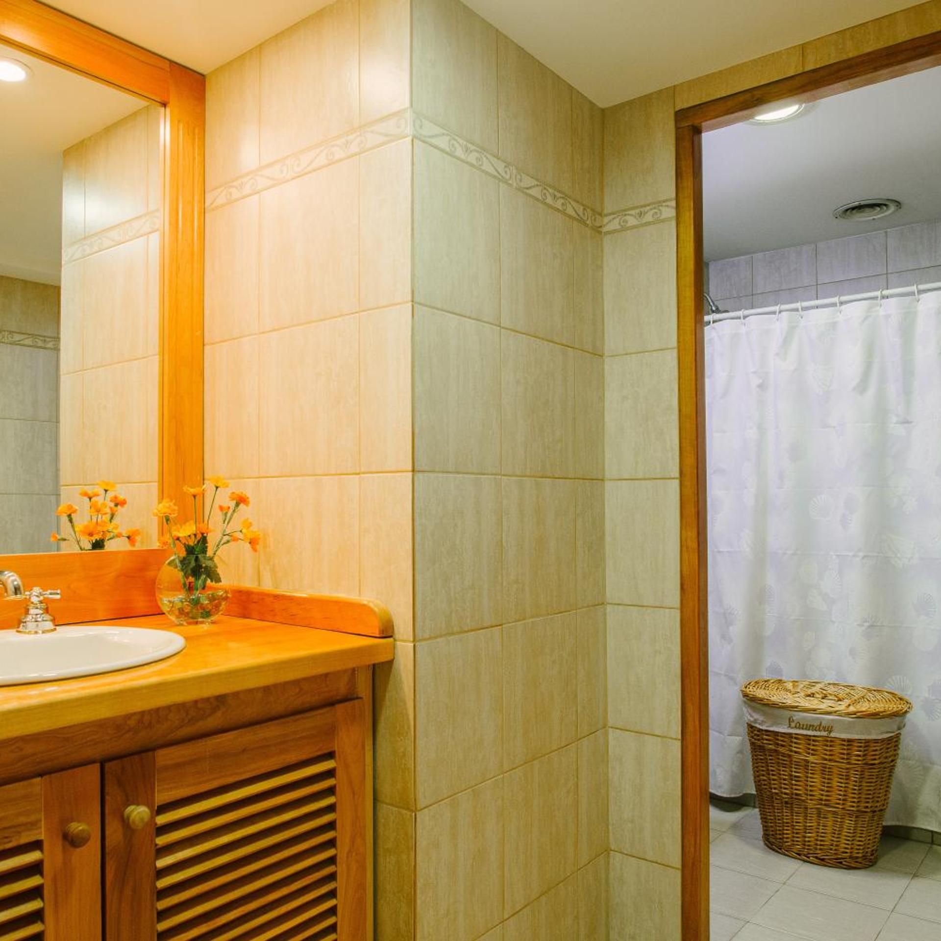 Hotel Tierra del Fuego 50/50