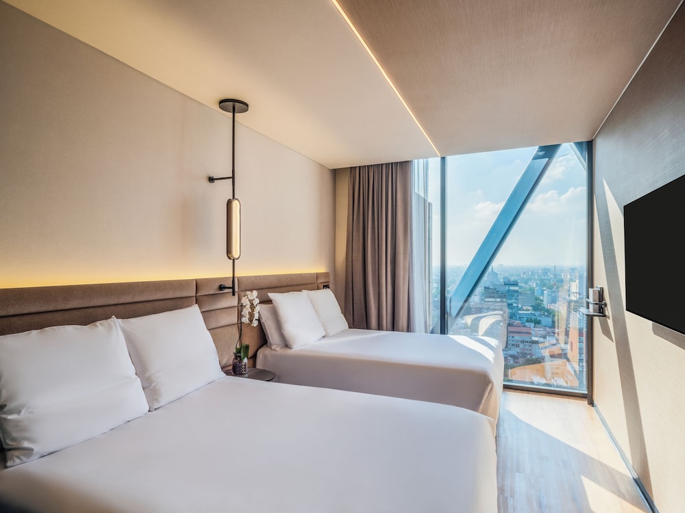 Novotel Mexico City Toreo 5/50