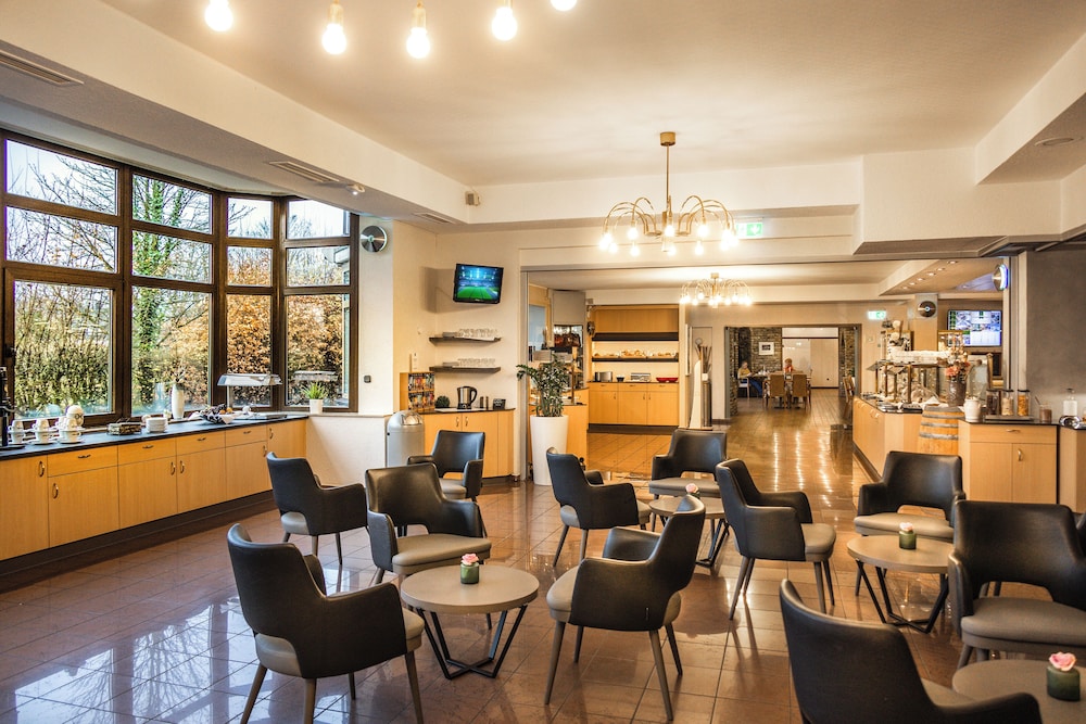 Sport und Tagungshotel De Poort 46/62