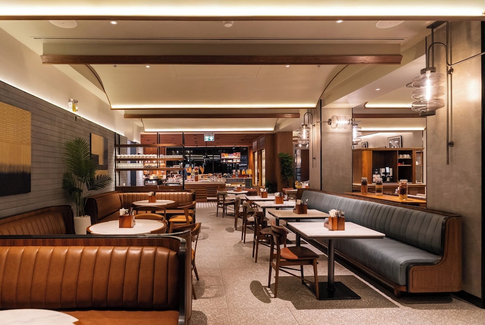 Four Points by Sheraton Bangkok, Sukhumvit 22 28/48
