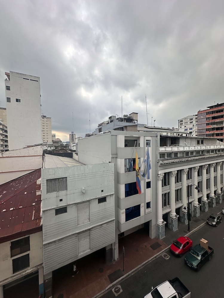Las Penas Hotel 57/60