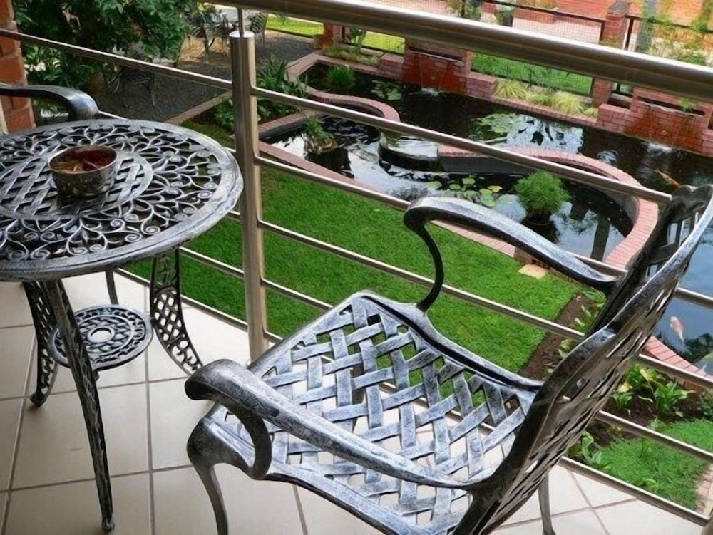 Rustenburg Boutique Hotel 17/50