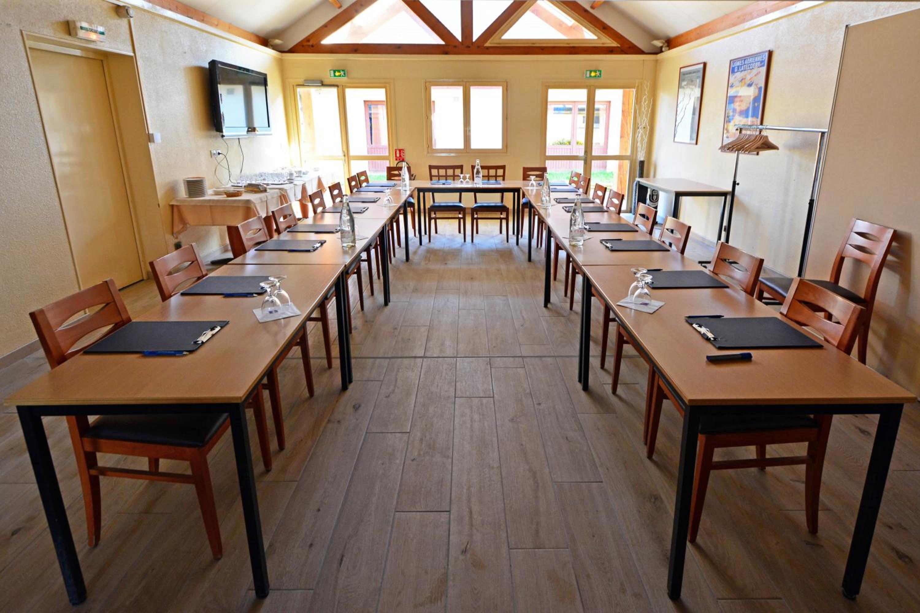 Logis Hotel des Lacs 33/50