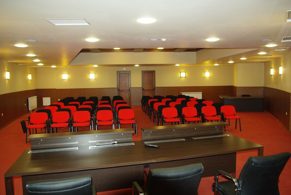 ORPHEUS SPA HOTEL 35/41