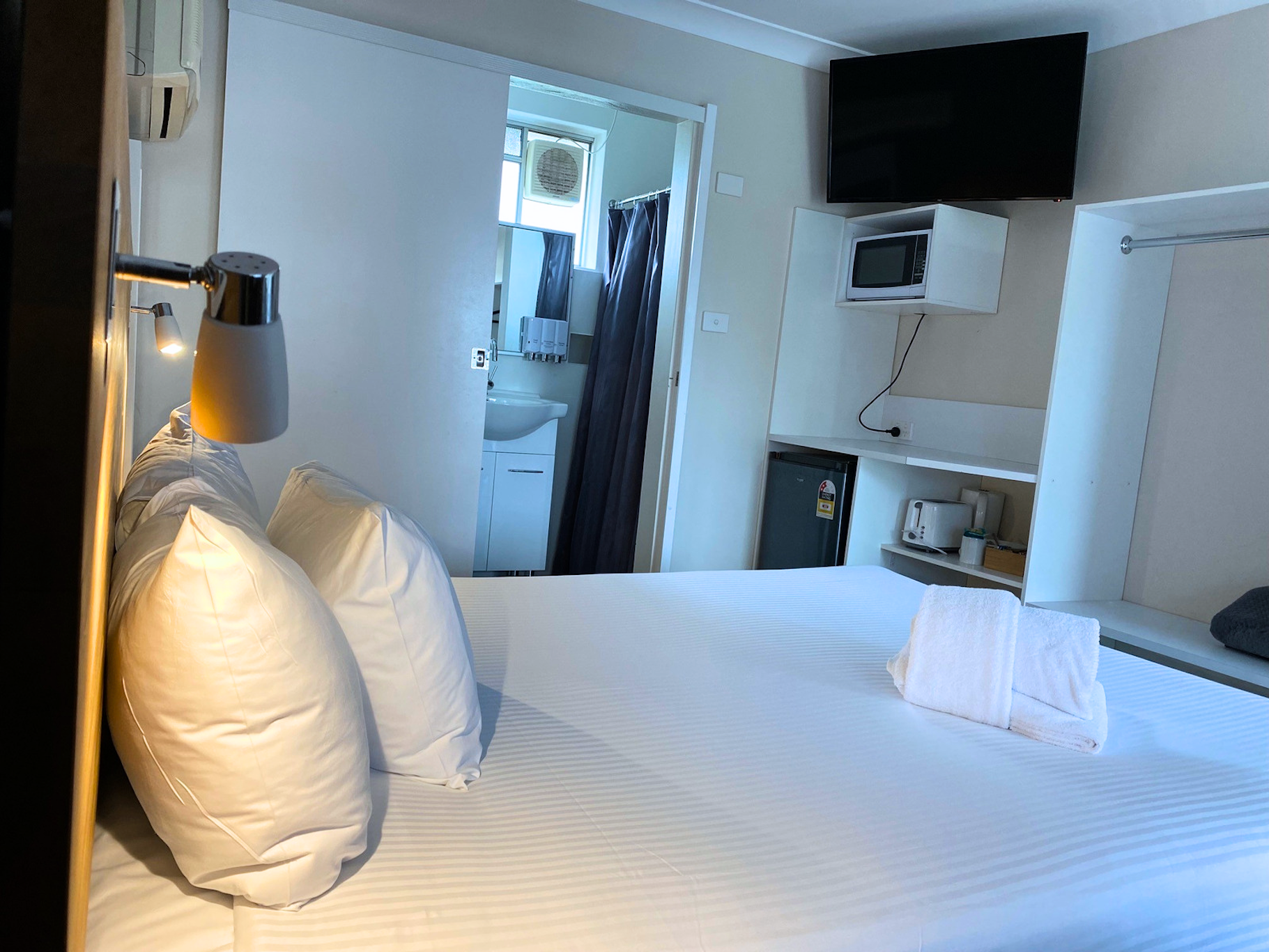 Nowra Motor Inn 10/17