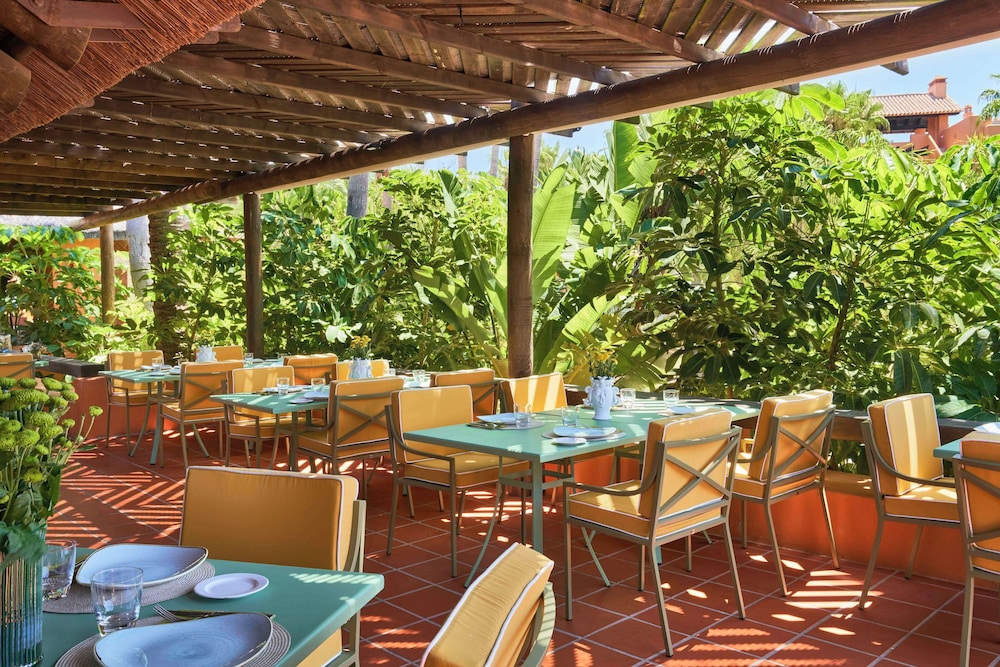 Royal Hideaway Sancti Petri A Member of Barcelo Hotel Group 55/72
