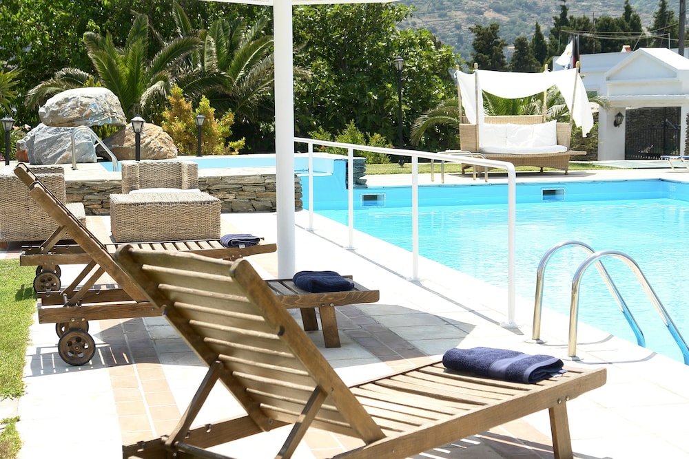 Paradise Art Hotel 34/57