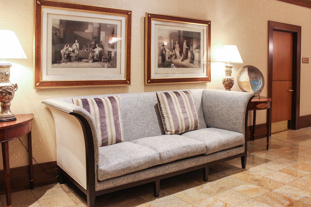 Hotel Providence Trademark Collection By Wyndham 45/65