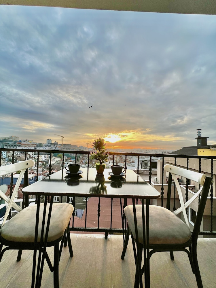 Taksim Larissa Hotel 36/50