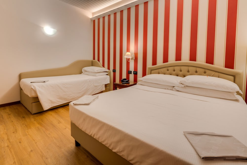 HOTEL SAN DONATO - BOLOGNA CENTRO 10/31