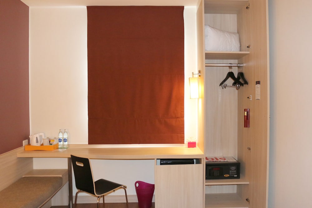 Ibis Hua Hin 68/68