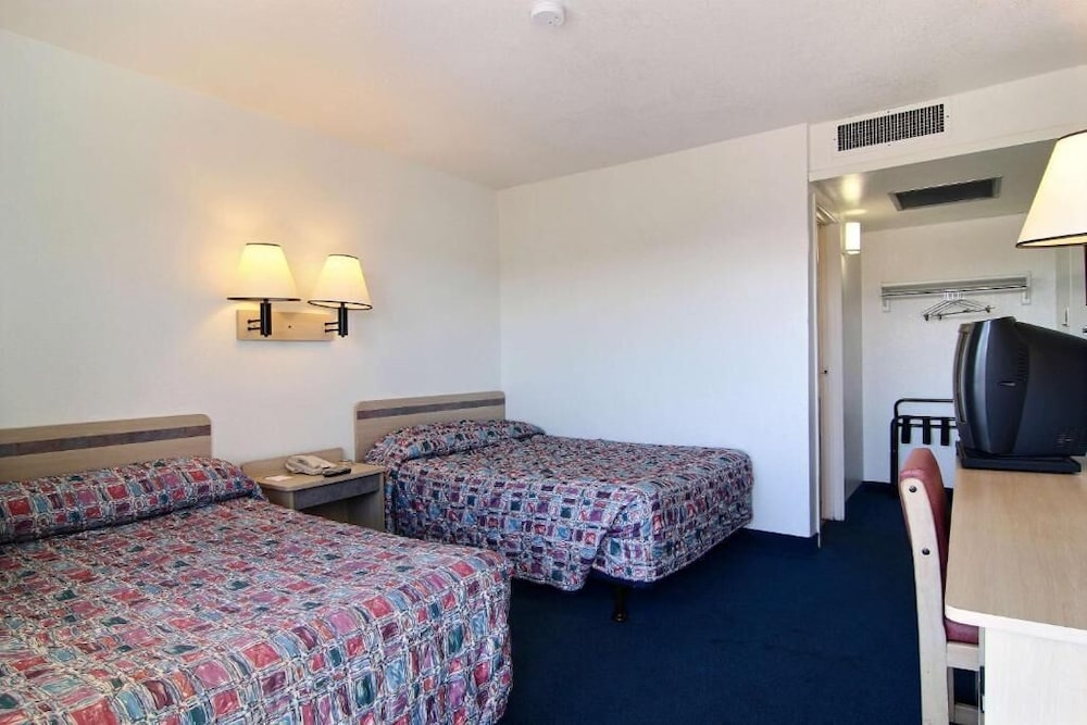 Motel6 Farmington, NM 53/65